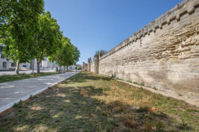 Studio aux portes des remparts !